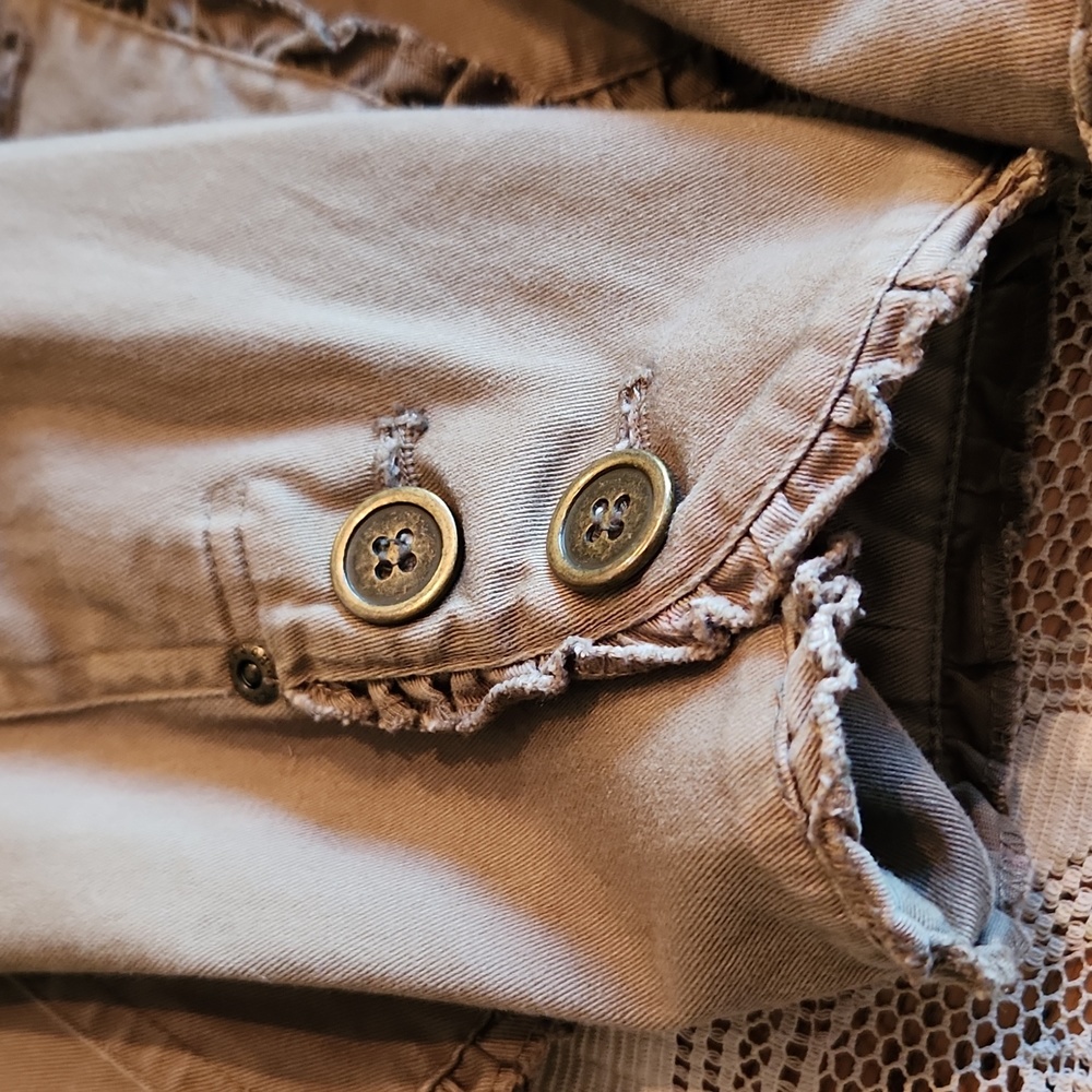 Crazy Horse,  Excellent condition,  Women's Jacket, Size Medium,  Olive green - Picture 8 of 11